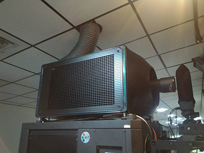 喜满客高雄市梦时代影城部署科视Christie CP4325-RGB真激光放映机