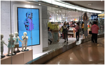 演绎GAP品牌故事，明基商用显示屏推动时装门店数字化