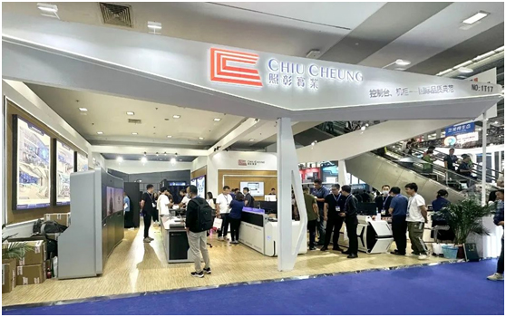 照彰产品强势吸晴，展会临近尾声火热依旧！